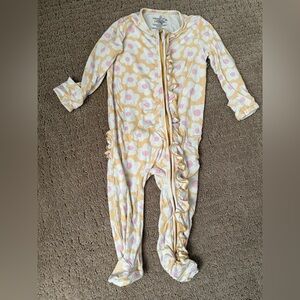 Caden Lane yellow Floral footie, 6-9 months